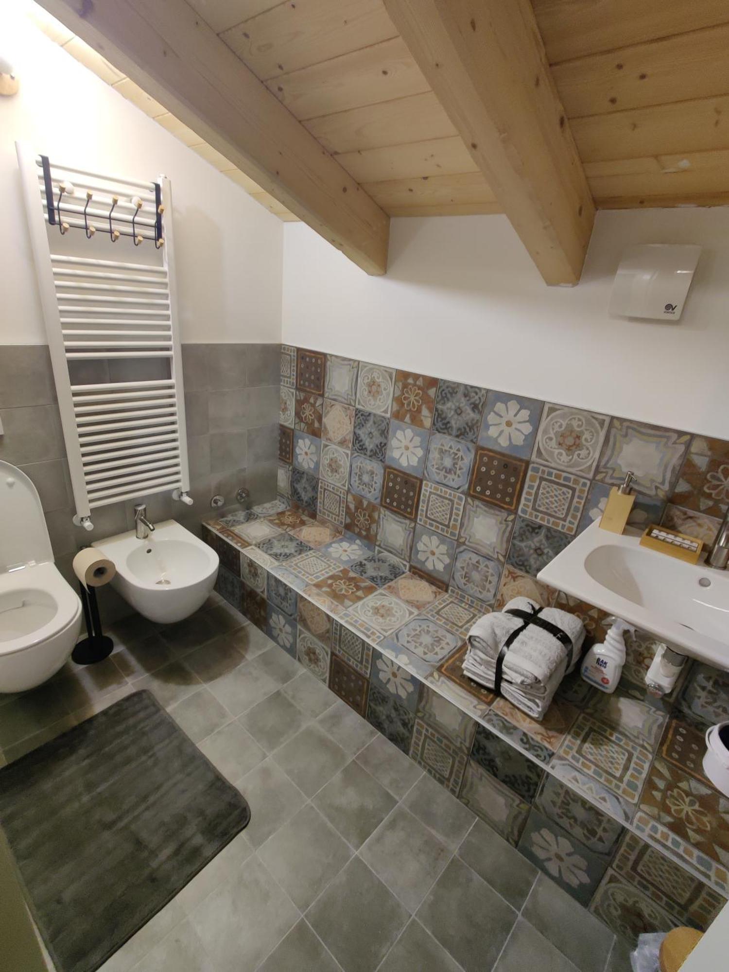 Hotel Freeabile Sondrio Esterno foto